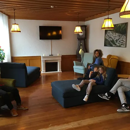 Otel Baren