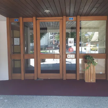 Baren Otel Zweisimmen